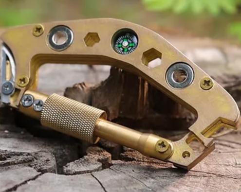 Просто добавь латунь и магниты. Мультитул